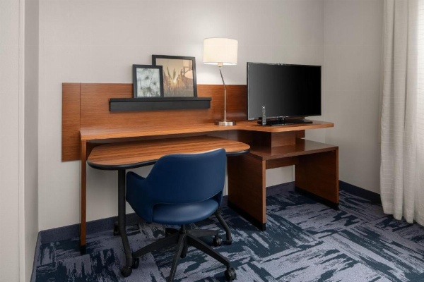 Fairfield Inn & Suites by Marriott Orlando Kissimmee/Celebration image 11